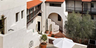 The Andalucia Gallery 8