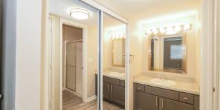 Hunter's Glen Apartments Gallery 23
