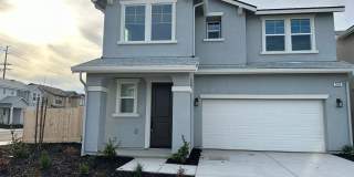 Lovely newer home on a corner lot! Gallery 1