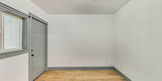 1442 Broadway Gallery 12