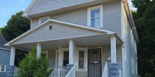 Charming 4-Bedroom Property in Prime Location Gallery 1
