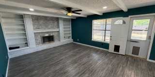 3 BED/2 BATH/2 CAR GARAGE: AVAILABLE NOW!! Gallery 14