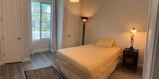 92 Lake Oasis Street Gallery 42