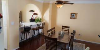 Beautiful Second Floor Condo in Great Area! Gallery 5