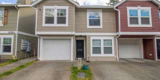 Spacious 4-Bedroom Townhome in Alicia Meadows | Garage, Patio & Pet Friendly Gallery 24