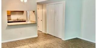 4321 LOIRE Drive Gallery 9