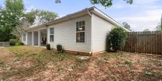 Great Location in the Heart of Madison! Gallery 38