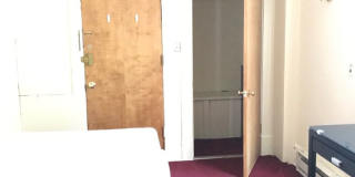 7 Bedroom 3 Bathroom Unit with Updates! Available May 16th 2026 Gallery 12
