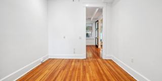 1411 KING Street Gallery 16