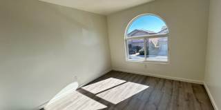 Stunning 4 Bedroom Remodel in Harbor Shores Gallery 18