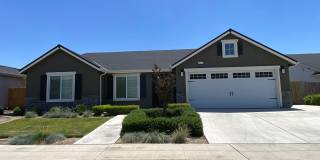 Immaculate like New Home in the gated Windmills at Tule Heights! Gallery 1