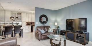 221 SE 9th Ave Gallery 1