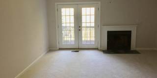 Townhouse minutes from Wake Forest University! Gallery 1