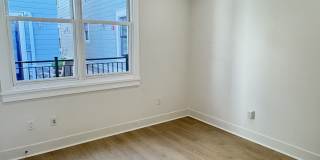 926 Grove Street Gallery 16