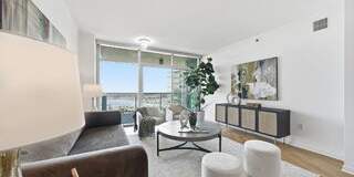 13650 Marina Pointe Drive Gallery 2