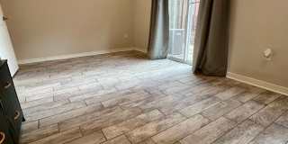 Gorgeous 3-Bedroom Townhome with One-Car Garage in Olde Kensington! Available mid-August! Gallery 28