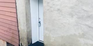 139-141 E Sycamore St Gallery 20