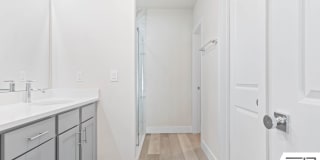FULLY FENCED, UPGRADED 3/2/2 IN DESIRABLE PINE GROVE Gallery 20