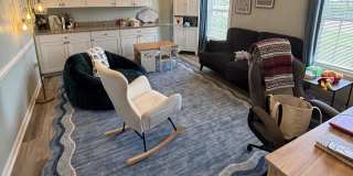 2102 Cromley Circle Gallery 6