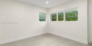 1261 Northeast 98th Street Gallery 21