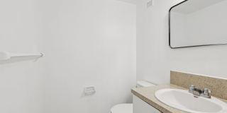 Grand Island Square - 3 Miles to Aventura Mall Gallery 54