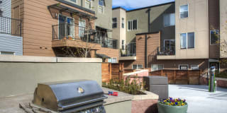 Uptown Broadway Gallery 13