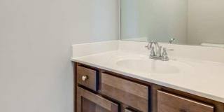 Fairview Station Charmer!  Perfectly comfortable 4/2.5 family home close to Westwood Elementary. Gallery 5