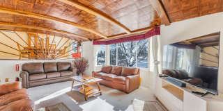 FULLY FURNISHED Home in the Mountains Gallery 1