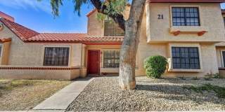 4901 E Kelton Lane Gallery 2