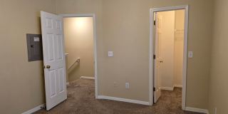 Townhome Near MLK and I-75 Gallery 12