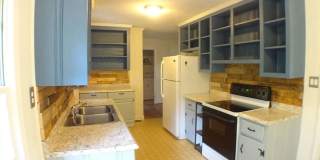 Room in 3 Bedroom Home at Sunnybrook Dr Gallery 1
