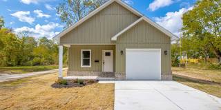 Move-In Ready New Construction Near Downtown & Hospitals! Gallery 1