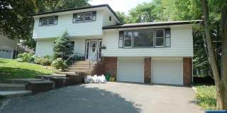 48 Rock Road Gallery 1