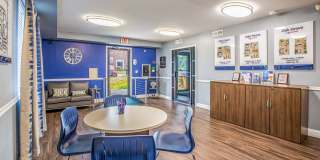 Oak Grove Gallery 24