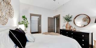 Varela Westshore Gallery 33