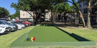 Village on the Parkway Apartments Gallery 17