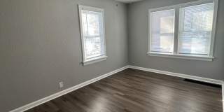 Room to Spread Out! | Bright & Updated 4 Bedroom House in Muncie! Gallery 8