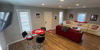 "The Porch" - ABNB, Short Term, monthly and long-term RENTAL. Famous IU Tailgate house Gallery 5