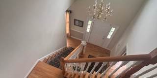 3-bedroom! Garage Space & Privacy! Look no further... 3-bedroom! Garage Space & Privacy! Look no further... Gallery 9