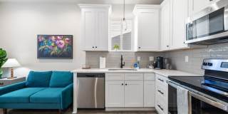 FULLY FURNISHED RENTAL AVAILABLE IN LAFAYETTE! Gallery 7