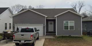 3 Bed/2 Bath Home with 2 Car Garage 3 Bed/2 Bath Home with 2 Car Garage Gallery 1