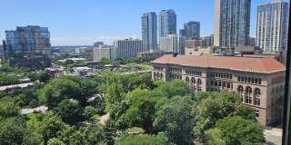 33 W Delaware Place Gallery 11