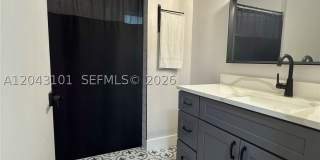 17905 SW 10th Ct Gallery 9