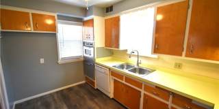 2761 Forestview Avenue Gallery 8