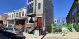 2211 MOORE Street Gallery 4