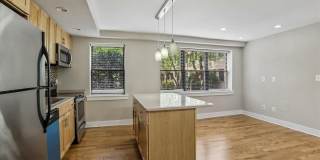 212-212 OAKWOOD Street SE Gallery 11
