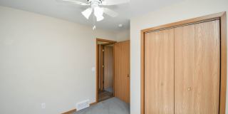 Comfortable 3-Bedroom Condo in Brandon – Available Now! Comfortable 3-Bedroom Condo in Brandon – Available Now! Gallery 31