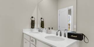 Beautiful 4-Bedroom, 3.5-Bathroom Townhome with Modern Amenities and Ideal Layout in Hanahan! Beautiful 4-Bedroom, 3.5-Bathroom Townhome with Modern Amenities and Ideal Layout in Hanahan! Gallery 27
