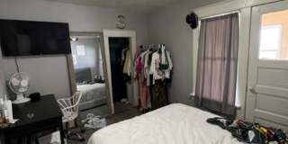 Charming 4 Bedroom 2 Bath House Gallery 19