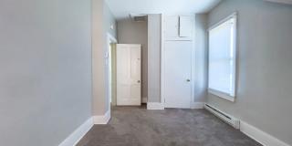 216 N McKinley Ave - Walk to Campus & White River Greenway Gallery 39
